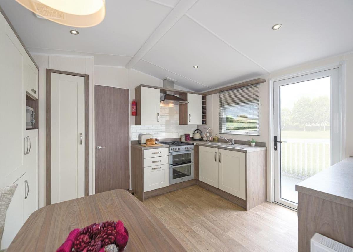 Cardigan Bay Holiday Park 外观 照片
